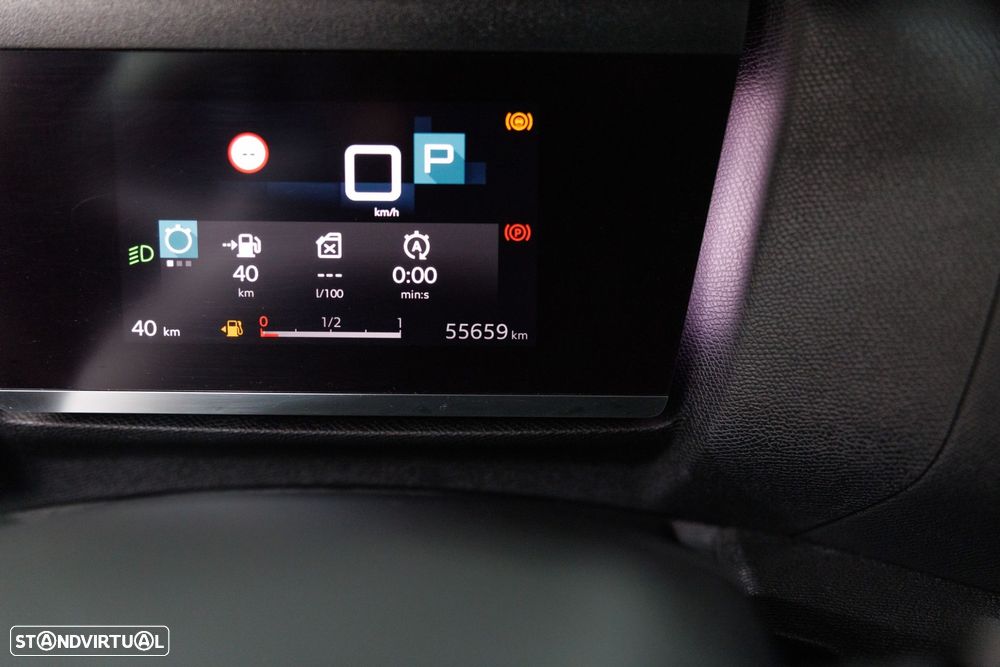 Citroën C4 1.2 PureTech Shine EAT8 - 17