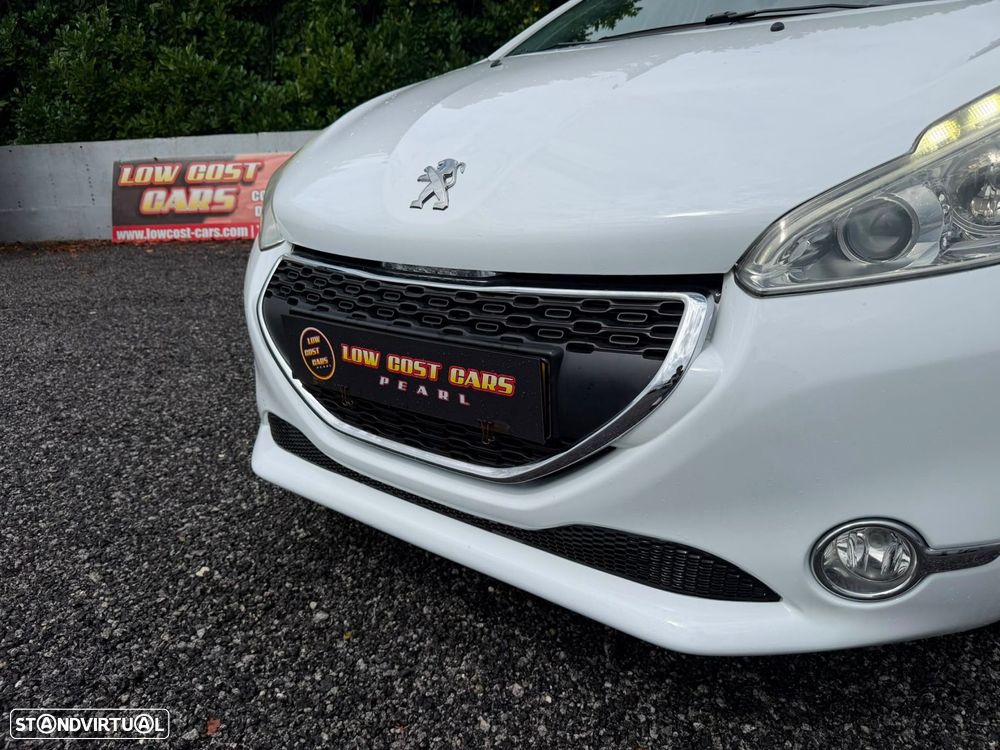 Peugeot 208 1.6 BlueHDi Style - 17