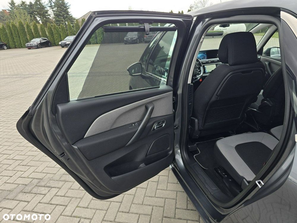 Citroën C4 Picasso - 17