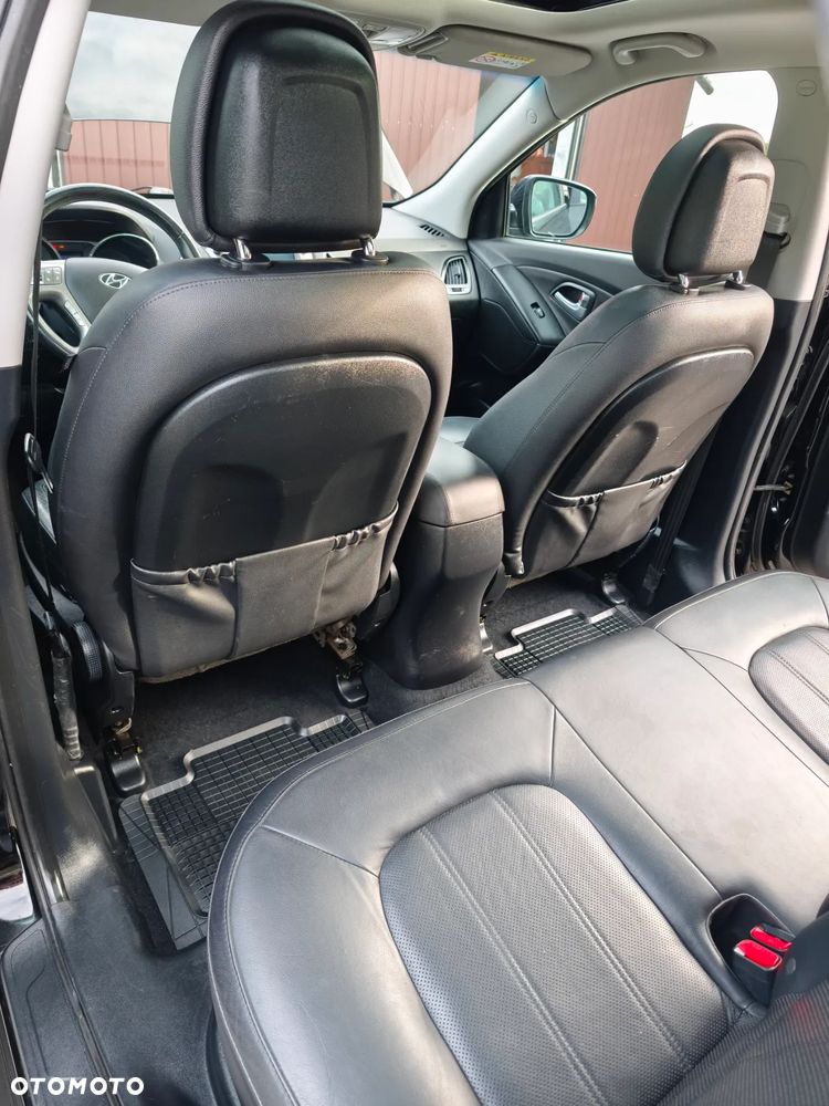 Hyundai ix35 2.0 CRDi 4WD Automatik Premium - 23