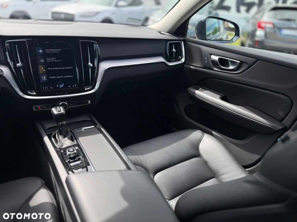 Volvo V60 - 25
