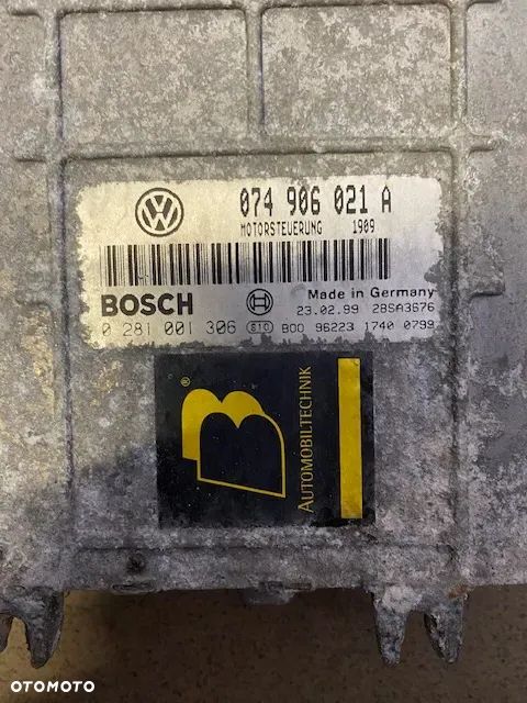 STEROWNIK KOMPUTER SILNIKA VOLKSWAGEN VW T4 2,5 074906021A - 2