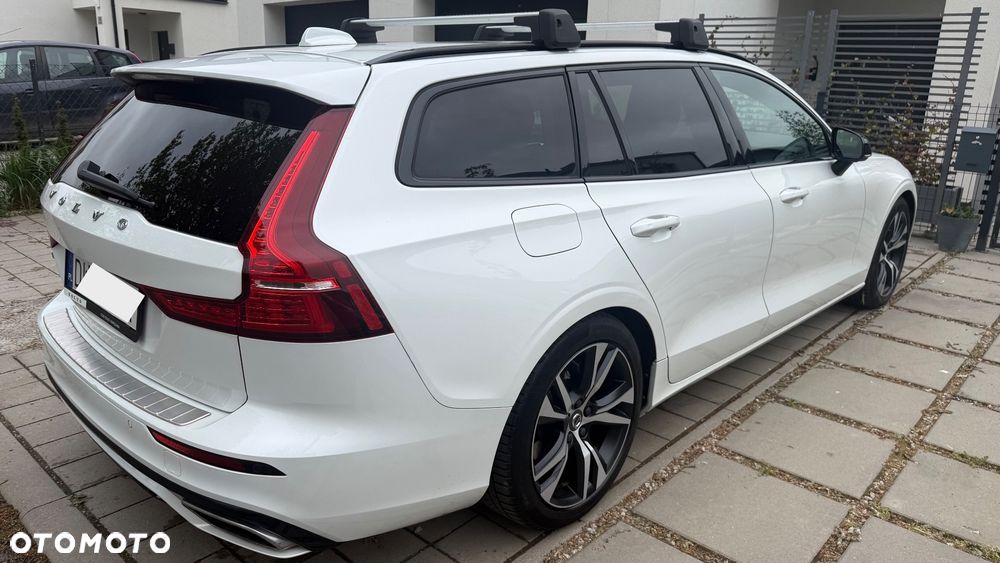 Volvo V60 B5 B AWD R-Design - 5