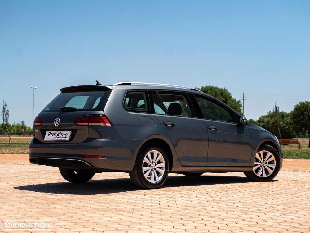 VW Golf Variant - 28