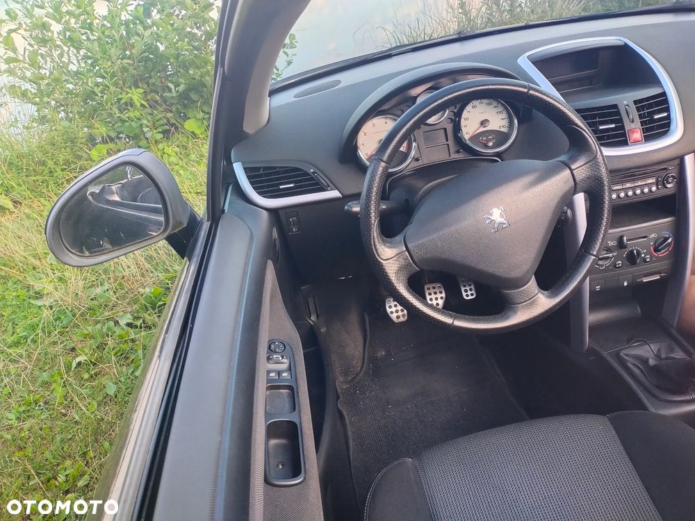 Peugeot 207 CC 120 VTi Premium - 12
