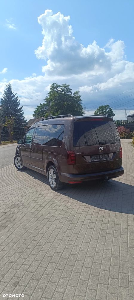 Volkswagen Caddy Maxi 2.0 TDI Highline - 34