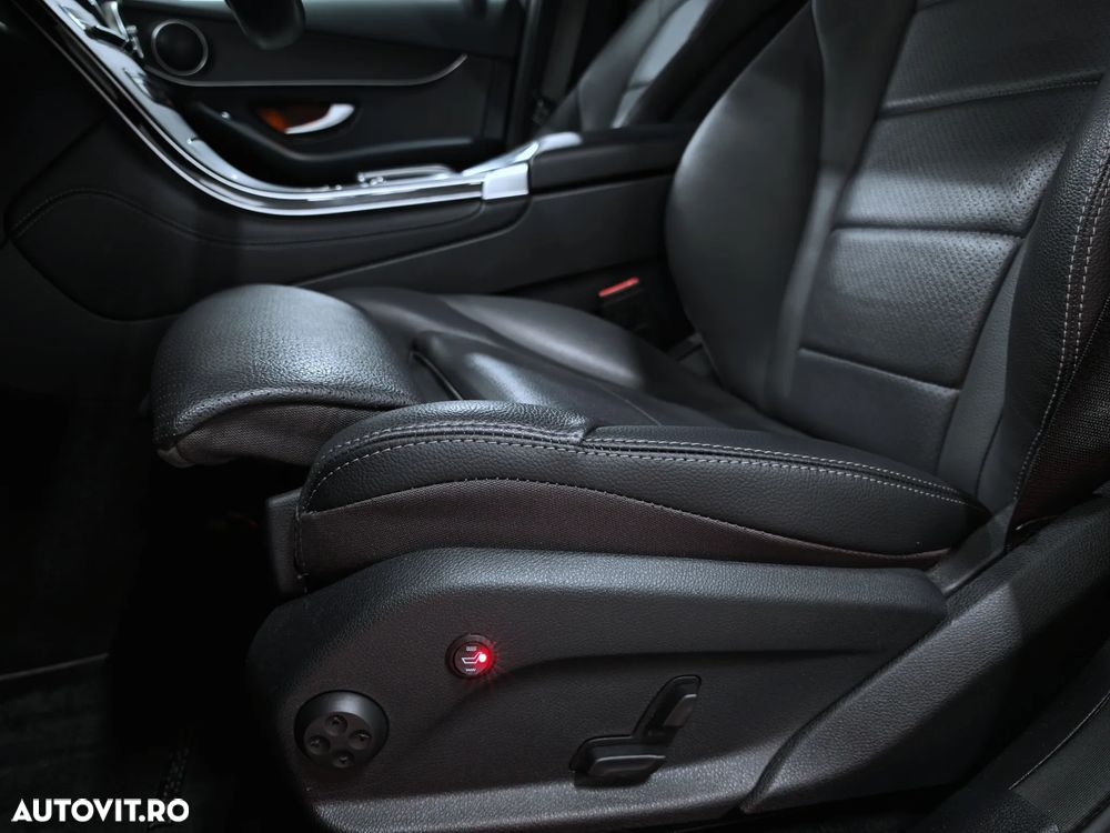 Mercedes-Benz GLC 220 d 4MATIC 9G-TRONIC - 11