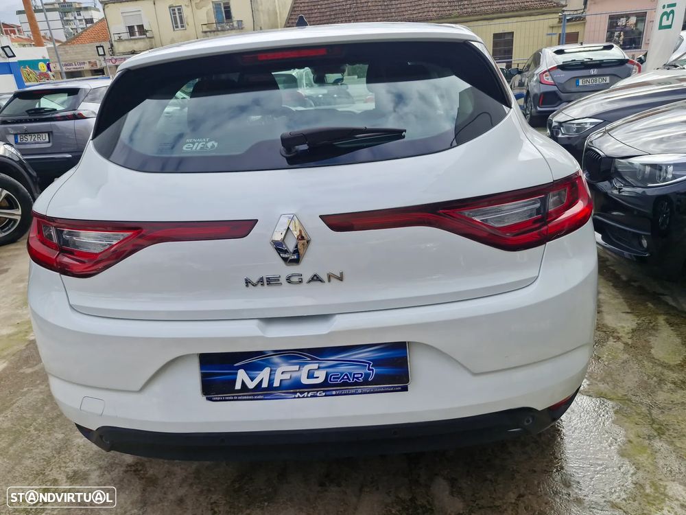 Renault Mégane ENERGY dCi 110 EDC LIMITED - 6