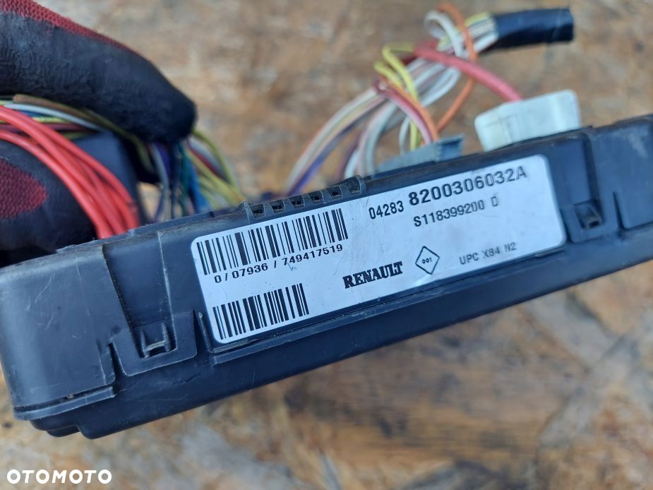 MODUŁ UPC RENAULT 8200306032A - 5