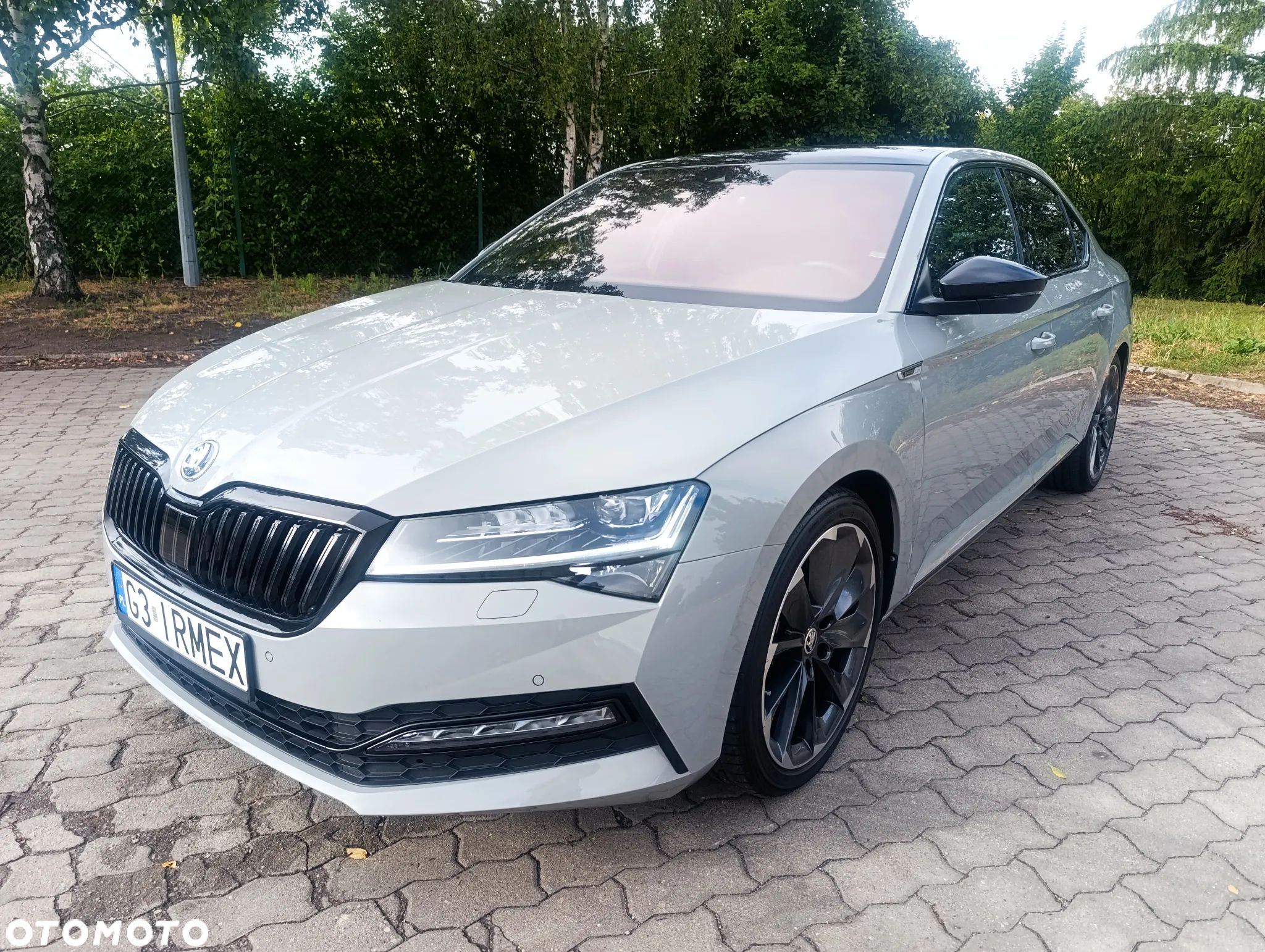 Skoda Superb 2.0 TDI SCR Sportline DSG - 1