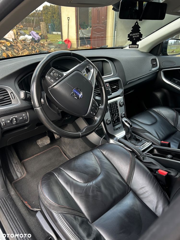 Volvo V40 D2 Ocean Race - 9
