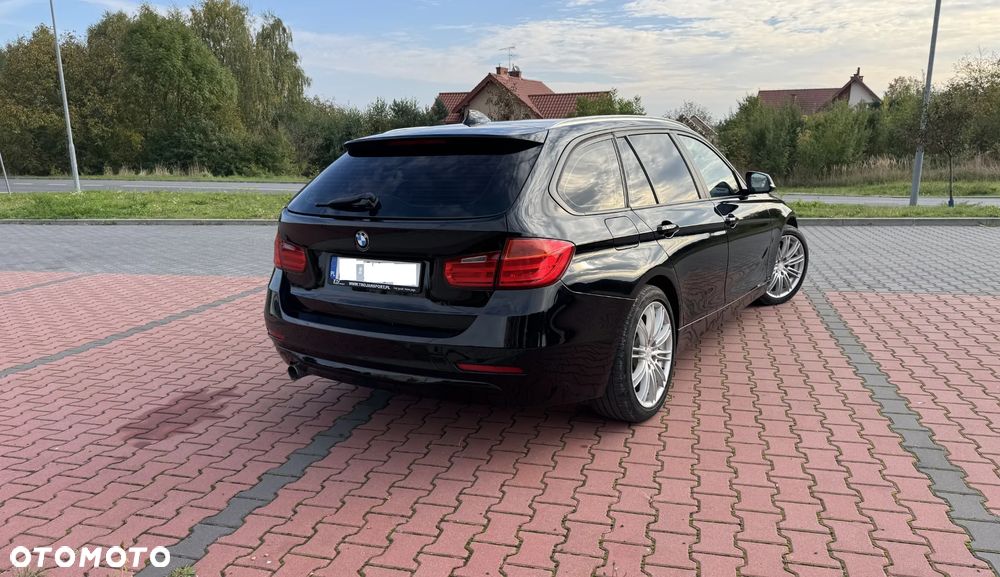 BMW Seria 3 318d - 3