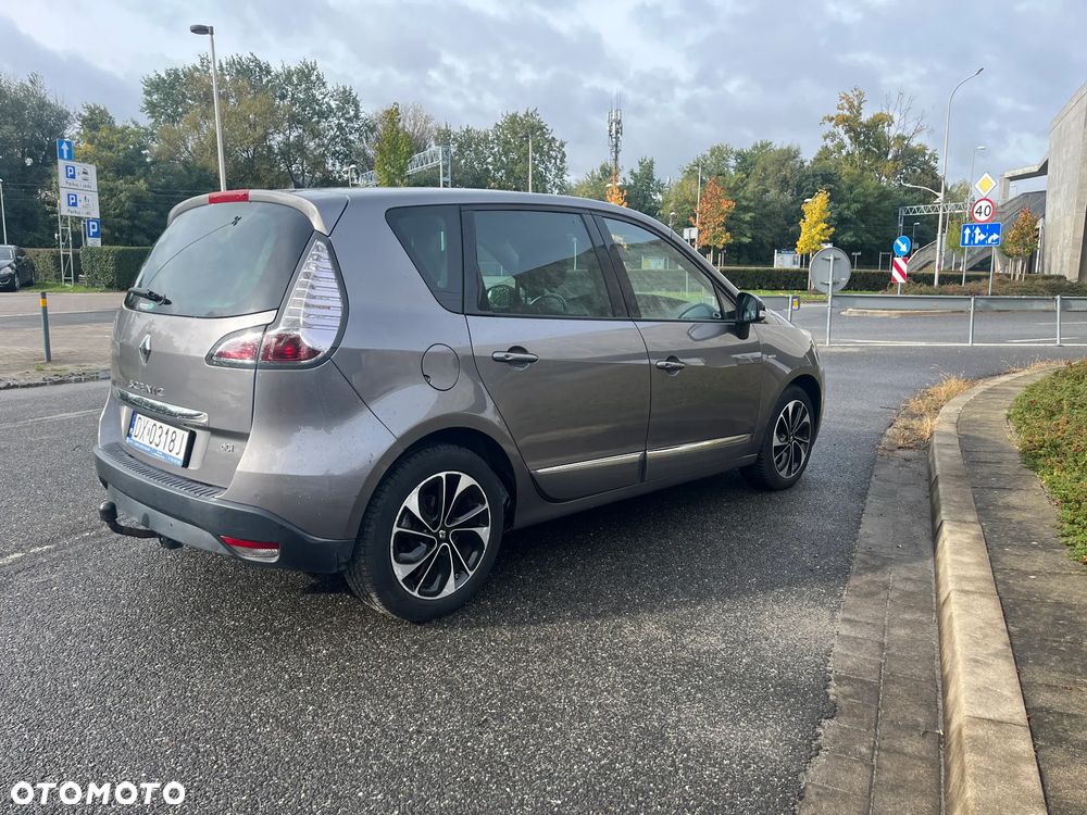 Renault Scenic 1.6 dCi Bose - 9