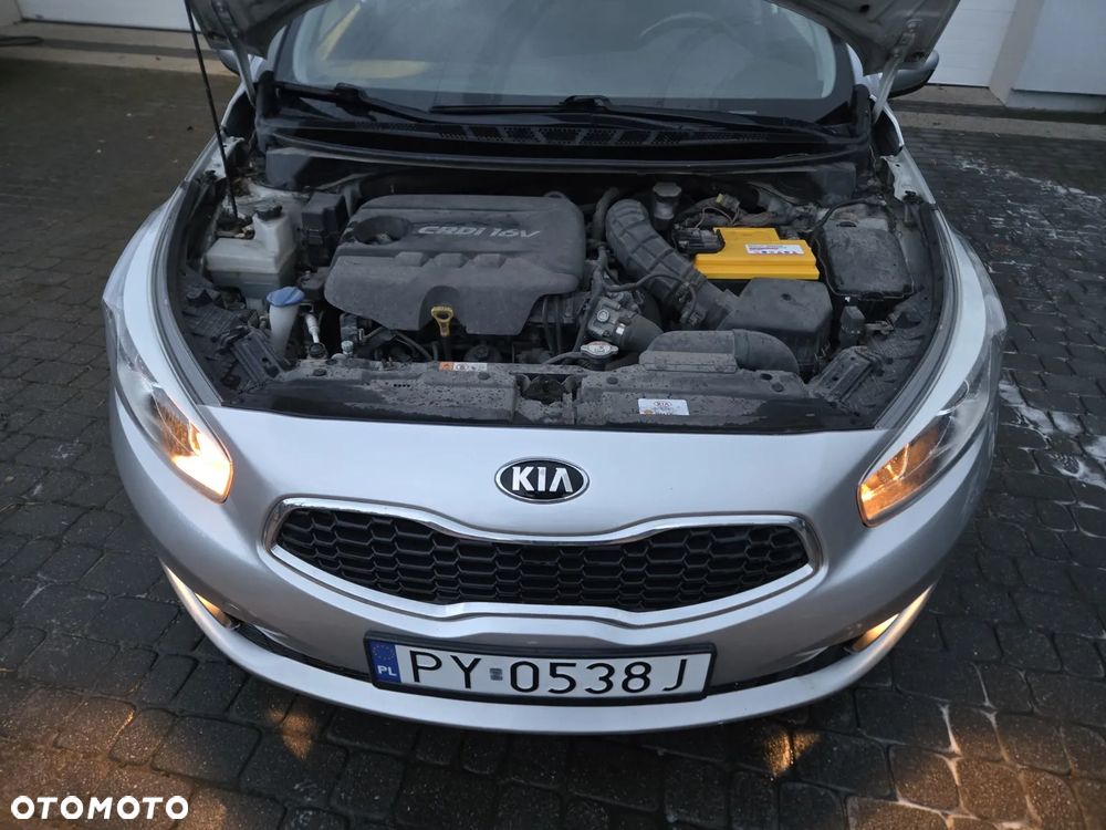 Kia Ceed - 9