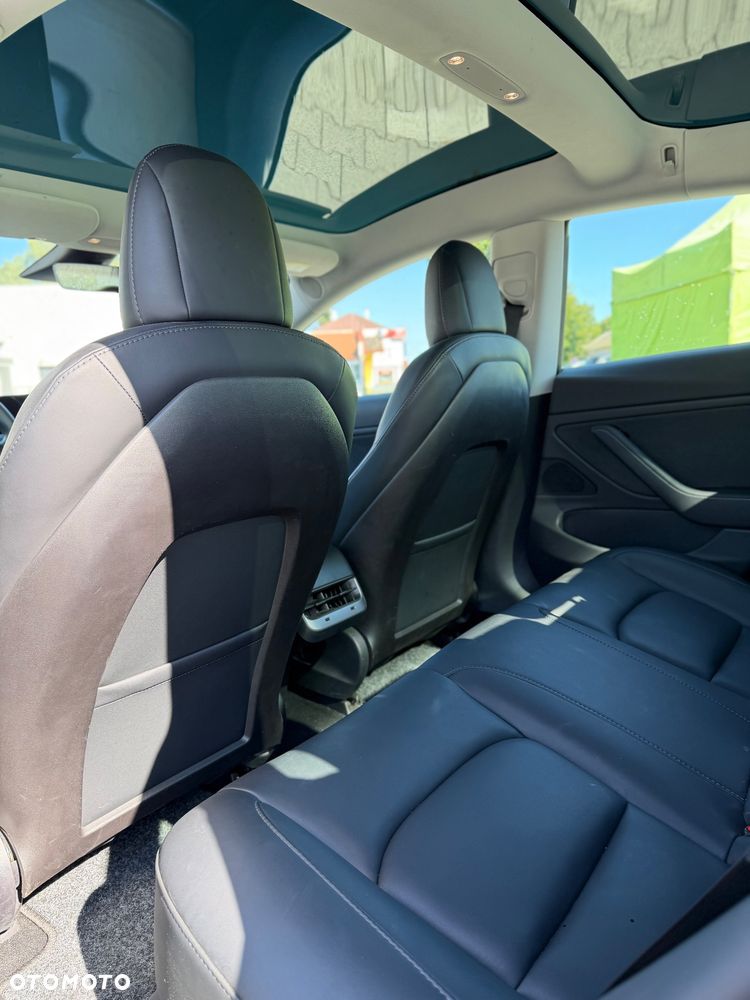 Tesla Model 3 Long Range RWD - 9