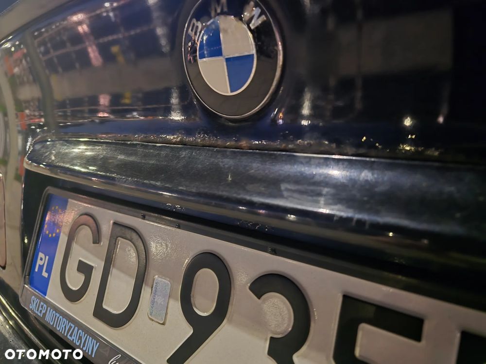 BMW Seria 3 323Ci - 22