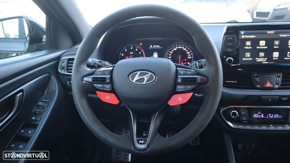 Hyundai i30 N 2.0 T-GDi Performance Pack - 21