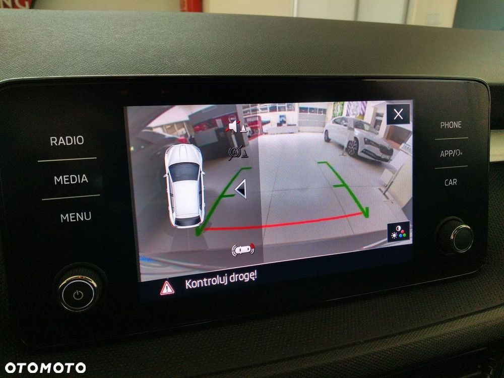 Skoda Fabia 1.0 TSI Ambition DSG - 21