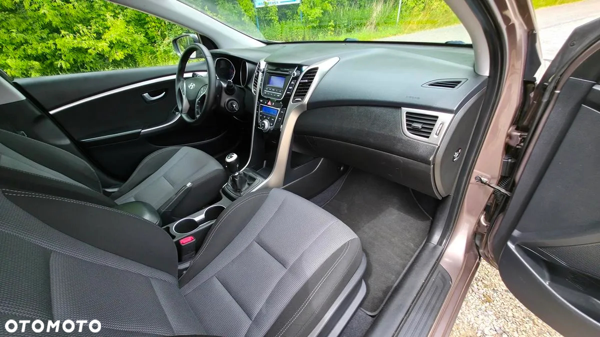 Hyundai i30 - 29
