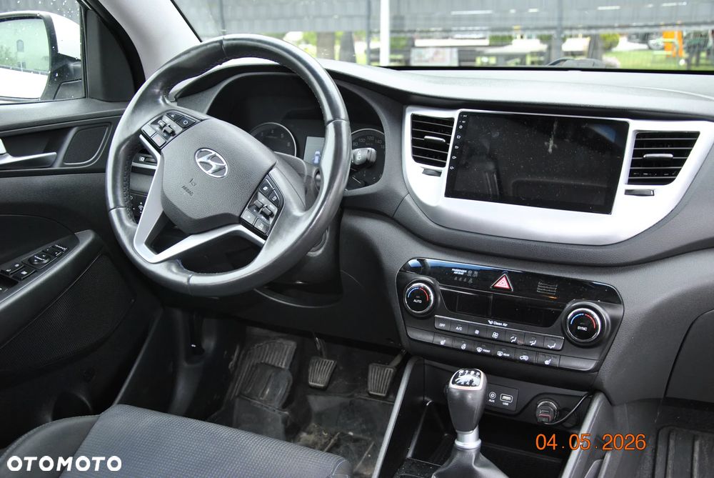Hyundai Tucson 1.6 GDI BlueDrive Comfort 2WD - 9