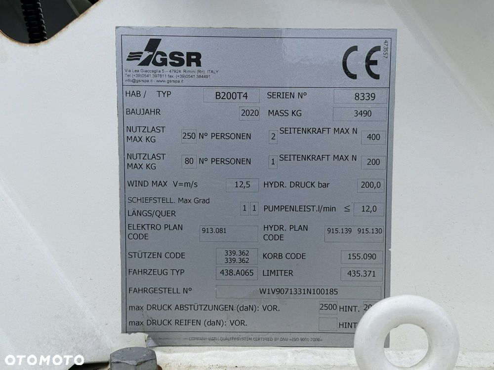 Mercedes-Benz Sprinter - 13