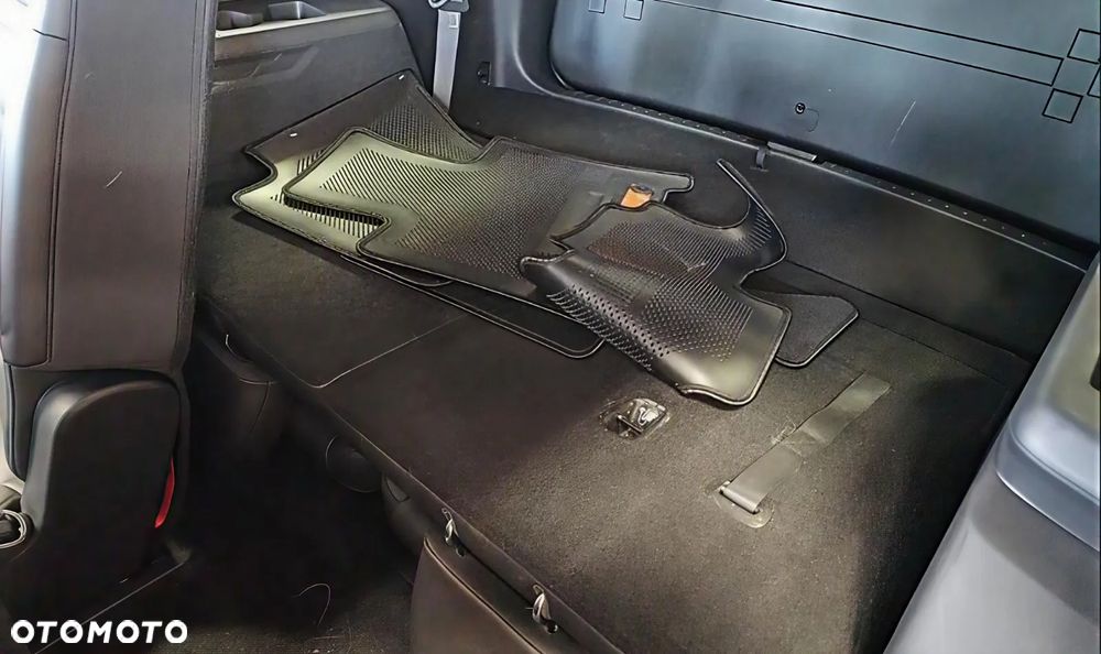 Hyundai Santa Fe - 14