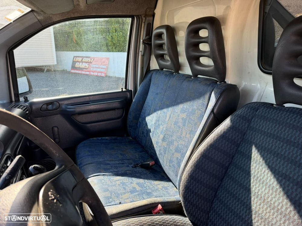 Peugeot Expert 220 C 1.9 D - 8