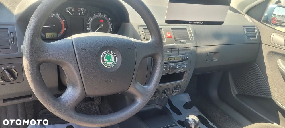 Skoda Fabia 1.4 16V Style Edition - 11