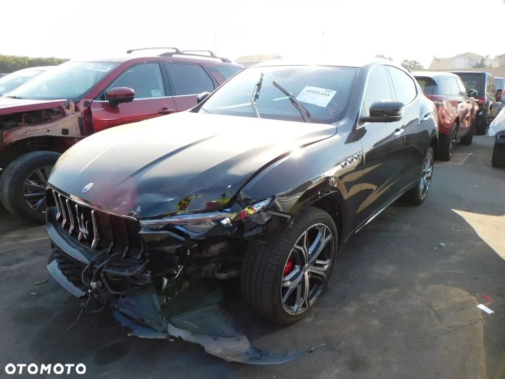 Maserati Levante Q4 GranSport - 11