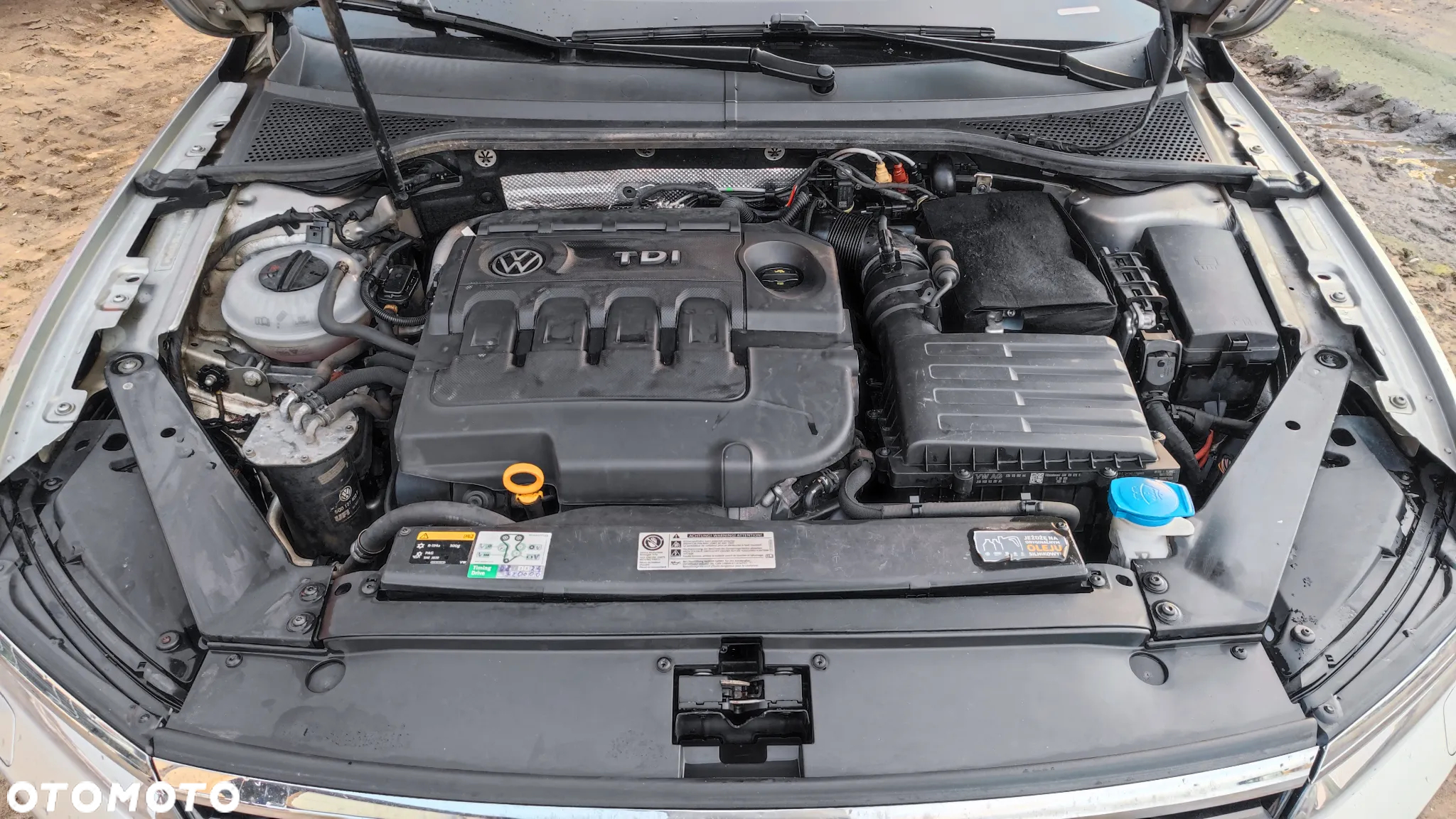Volkswagen Passat 2.0 TDI BMT Highline DSG - 10