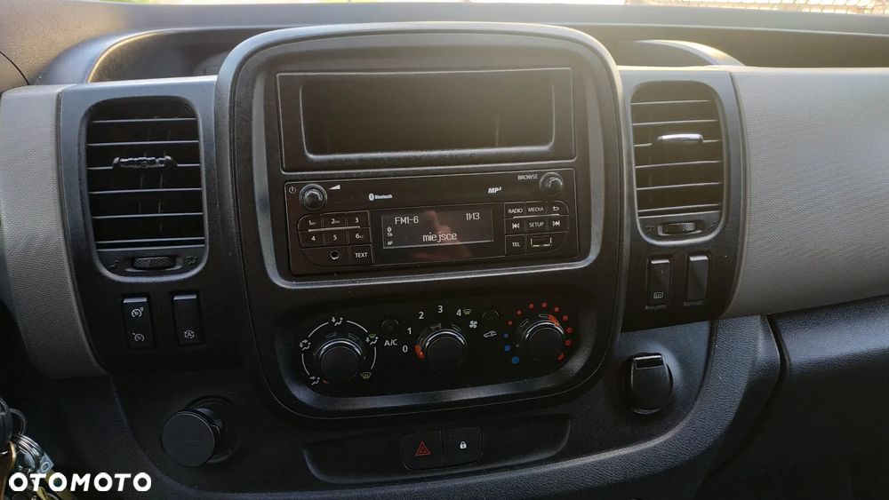 Renault Trafic - 18