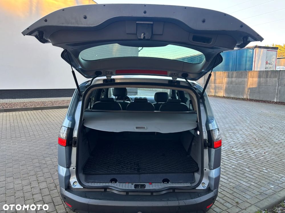 Ford S-Max 1.8 TDCi Titanium - 19