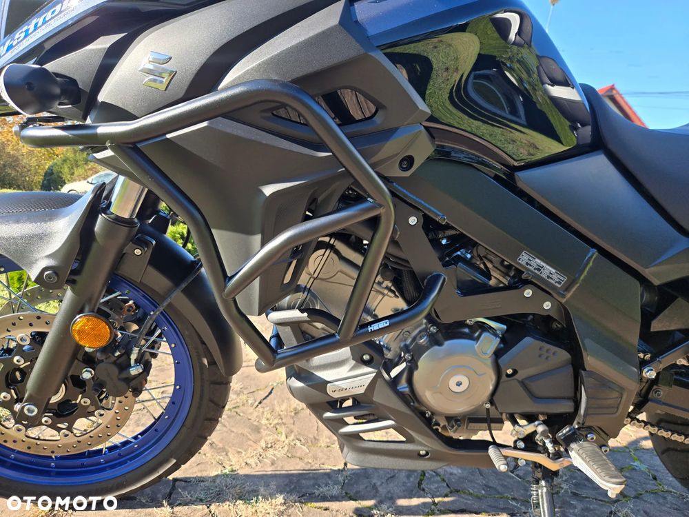 Suzuki V-STROM - 17