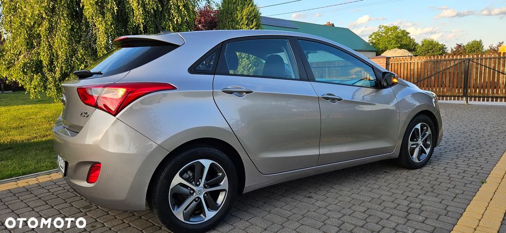Hyundai i30 1.6 CRDi Comfort - 6