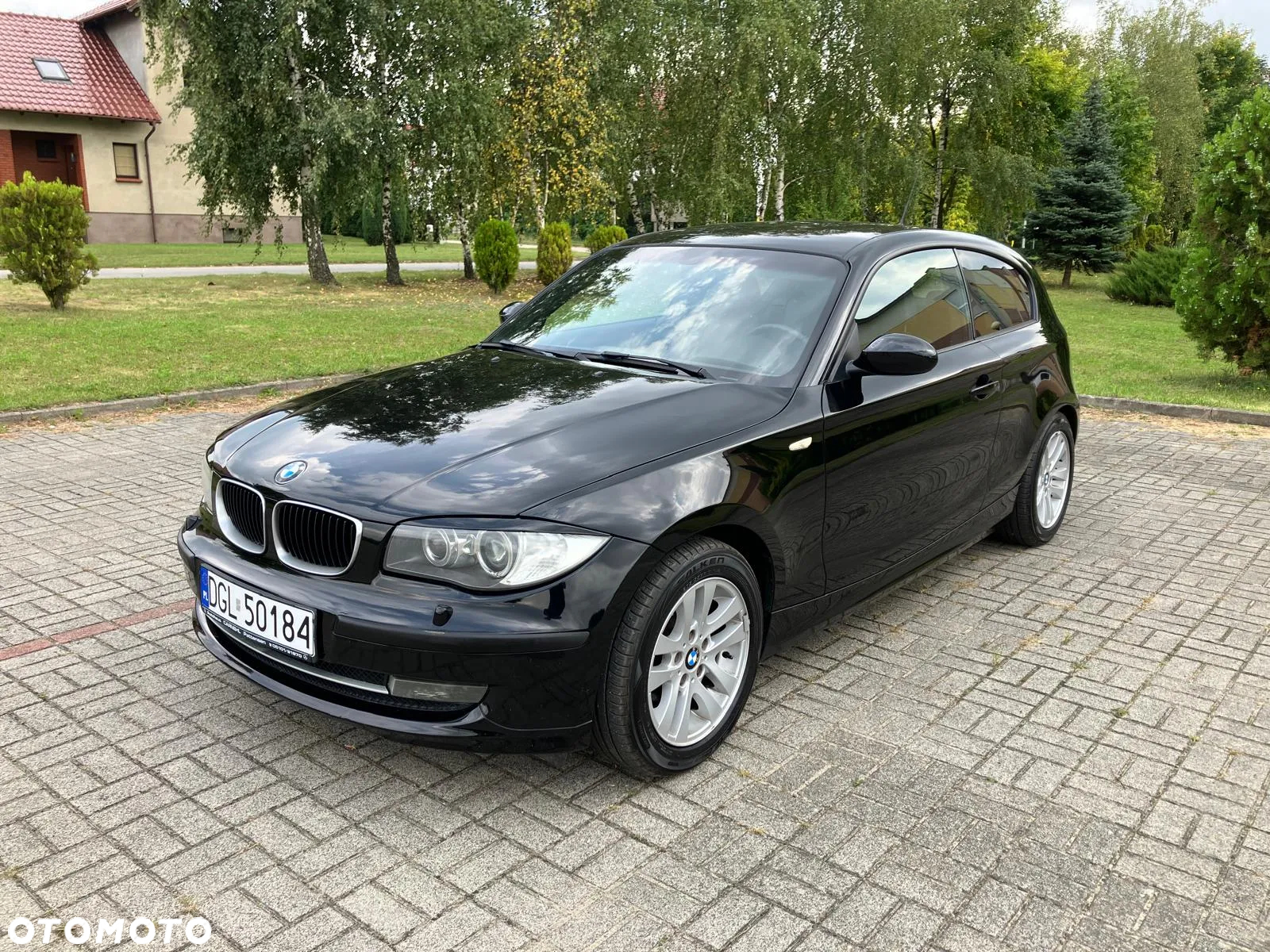 BMW Seria 1 116i - 11