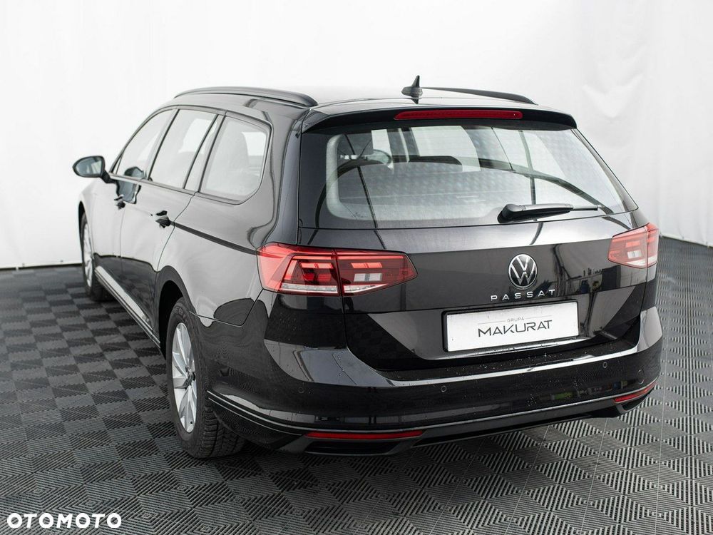 Volkswagen Passat 1.5 TSI EVO Essence DSG - 5
