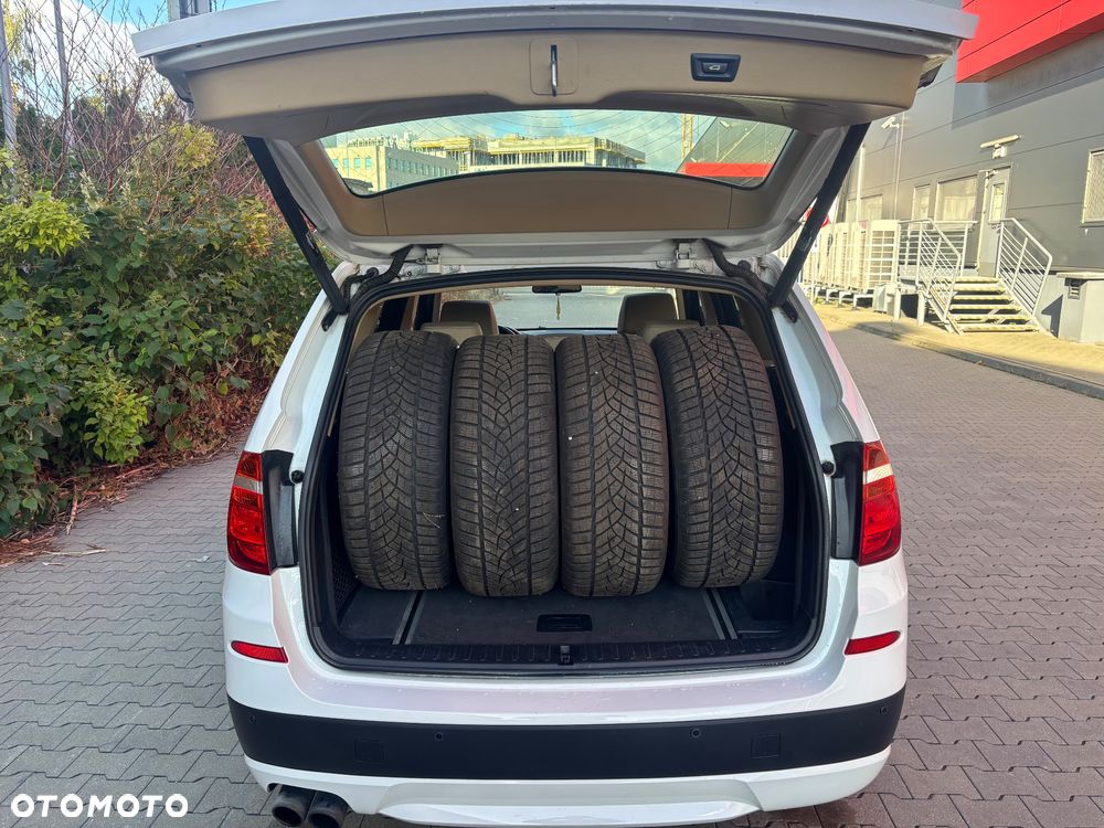 BMW X3 xDrive28i sport - 17