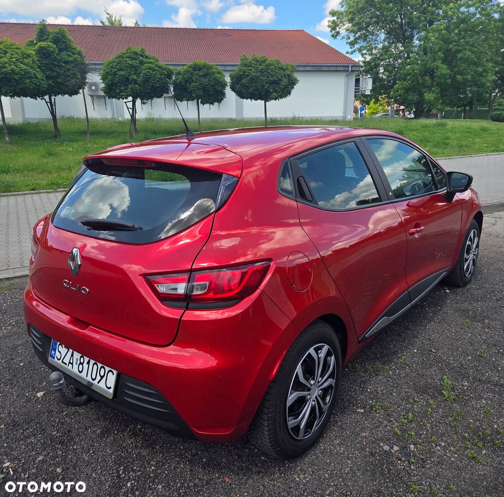 Renault Clio 1.2 16V Limited Plus - 4
