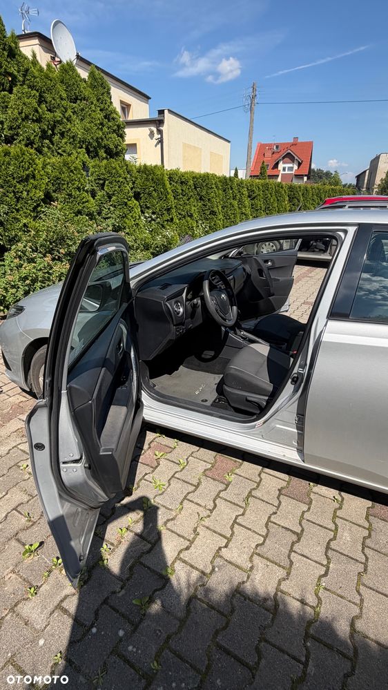 Toyota Auris 1.6 Active - 8