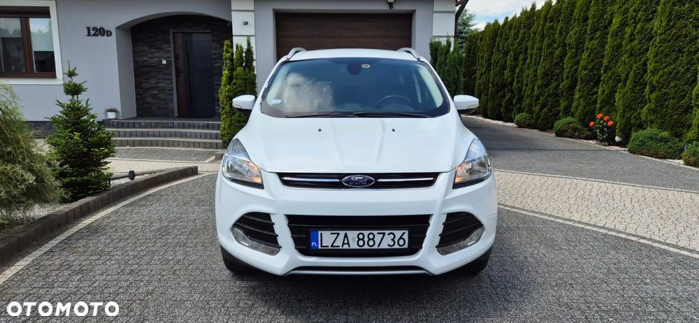 Ford Kuga - 31