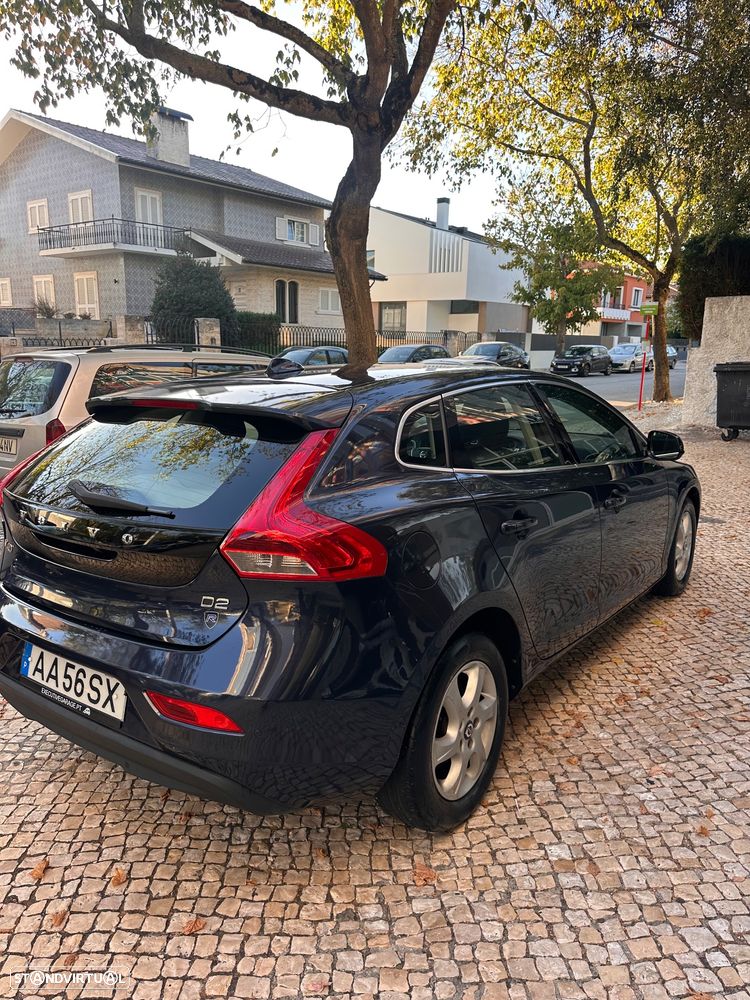 Volvo V40 D2 You - 8