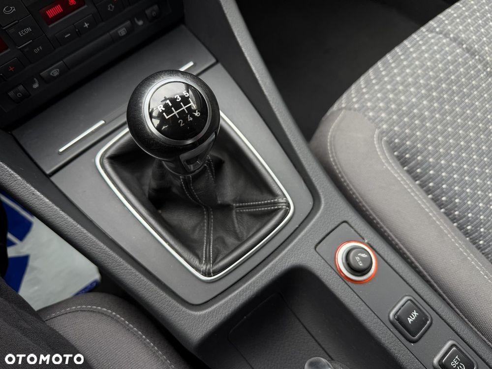 Seat Exeo 2.0 TDI DPF Style - 29