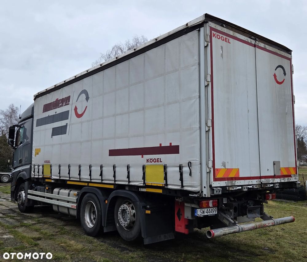 Mercedes-Benz Actros 2542 MP4 BDF - 3