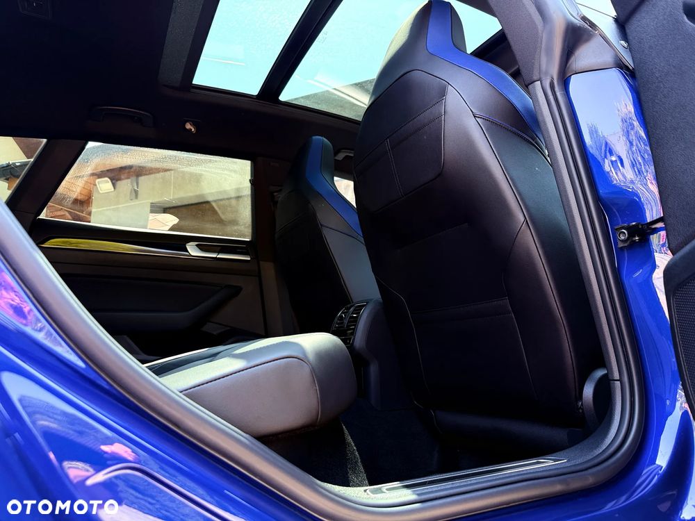 Volkswagen Arteon 2.0 TSI 4Motion R DSG - 32