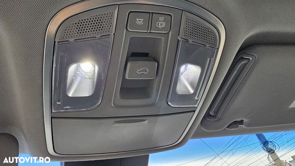 Hyundai Tucson blue 1.7 CRDi 2WD DCT Premium - 25