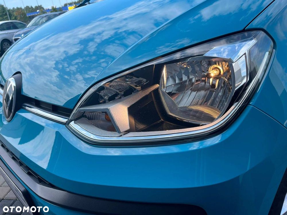 Volkswagen up! 1.0 move - 15
