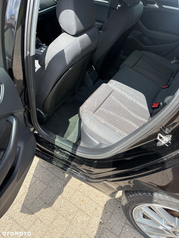 Audi A3 Sportback 2.0 TDI - 12