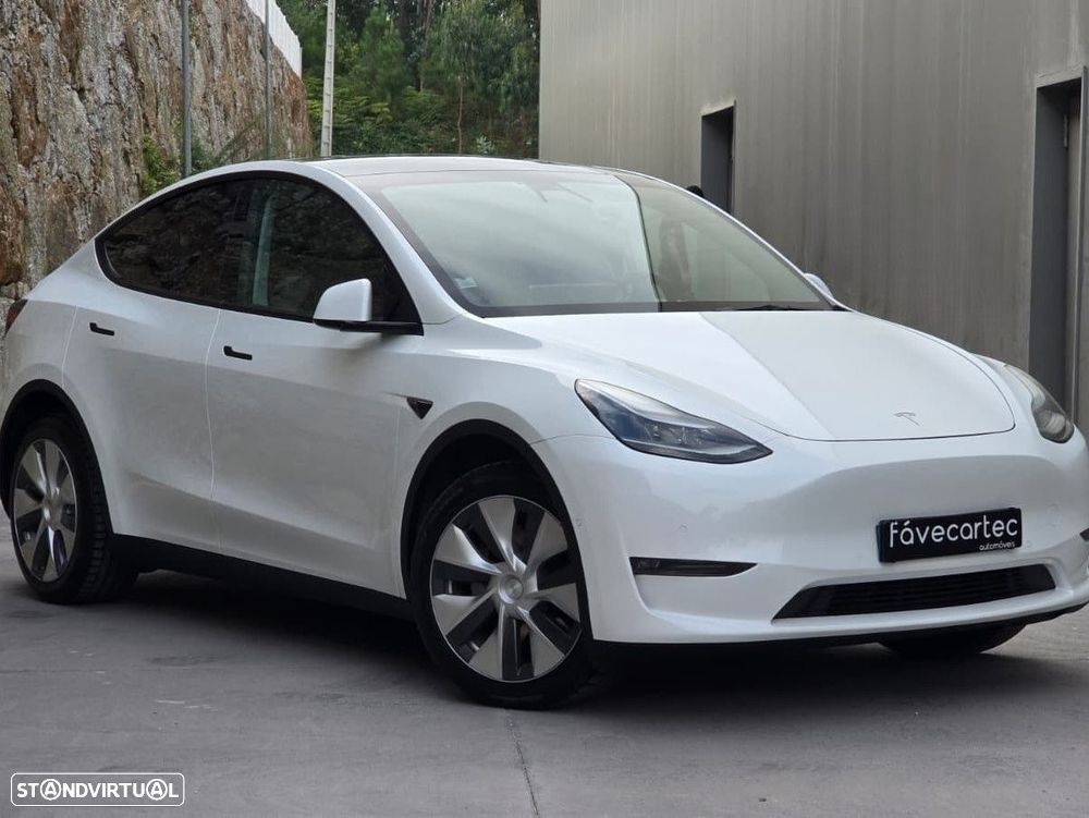 Tesla Model Y Long Range Tração Integral - 14