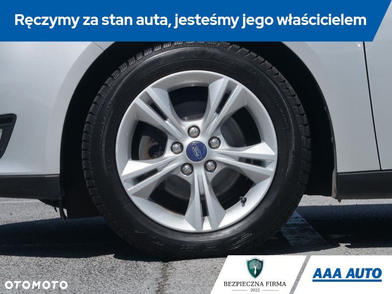 Ford Focus SW - 17