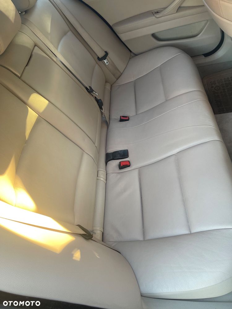 BMW Seria 5 - 10